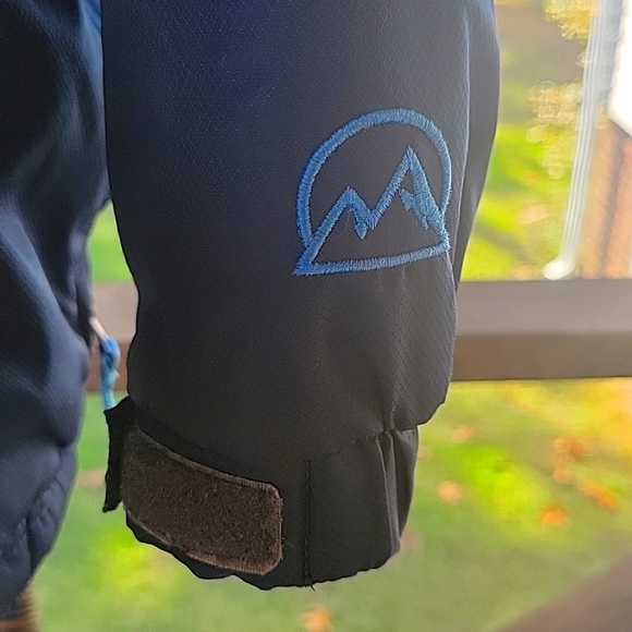 🧤WINTER❄️JACKET☃️ - Picture 4 of 7